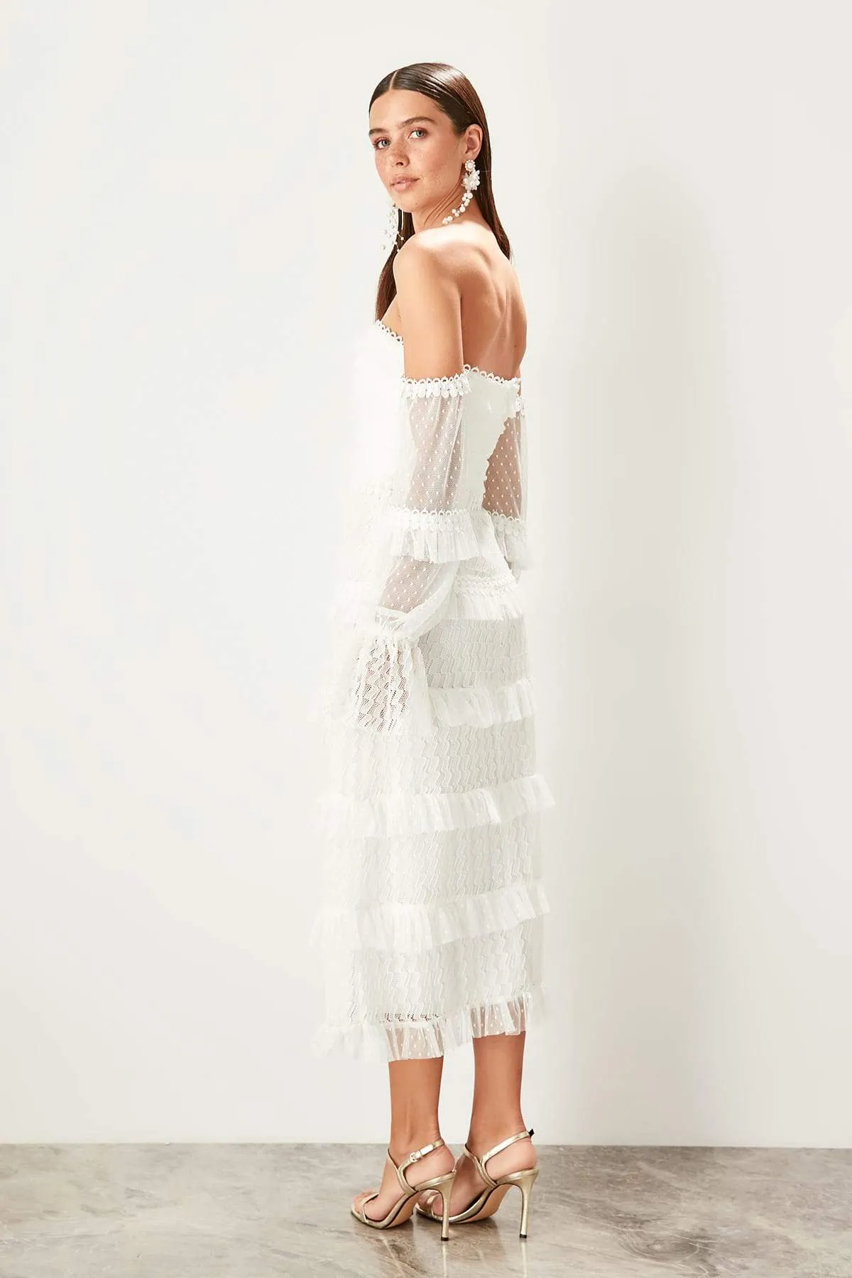 11665 Off-White Detached Sleeve Tulle Dress