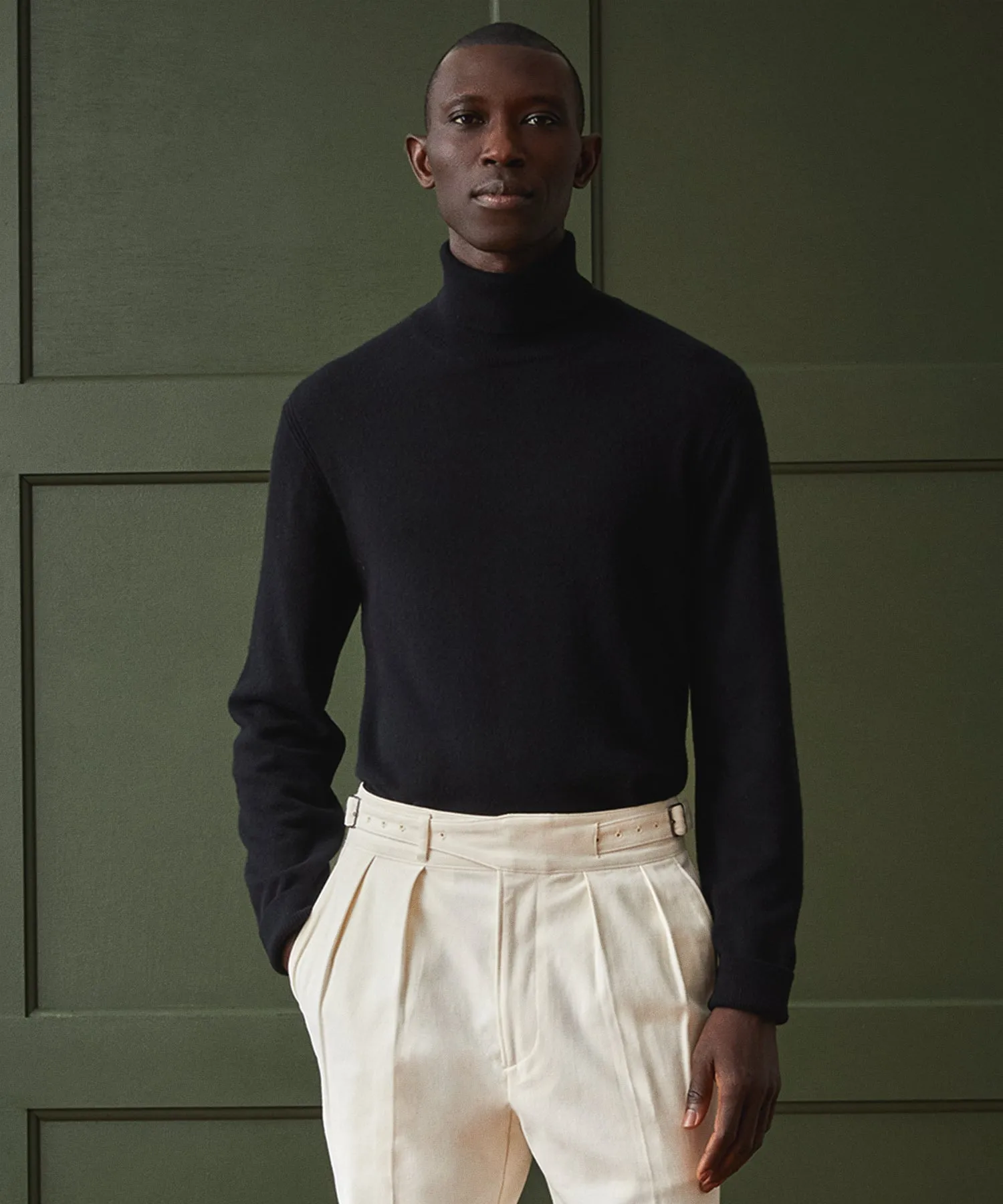 Cashmere Turtleneck in Black