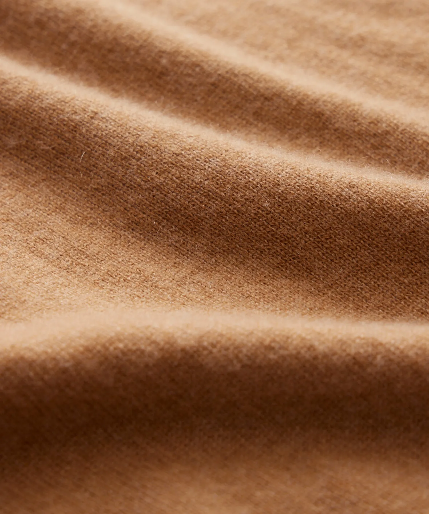 Cashmere Turtleneck in Camel