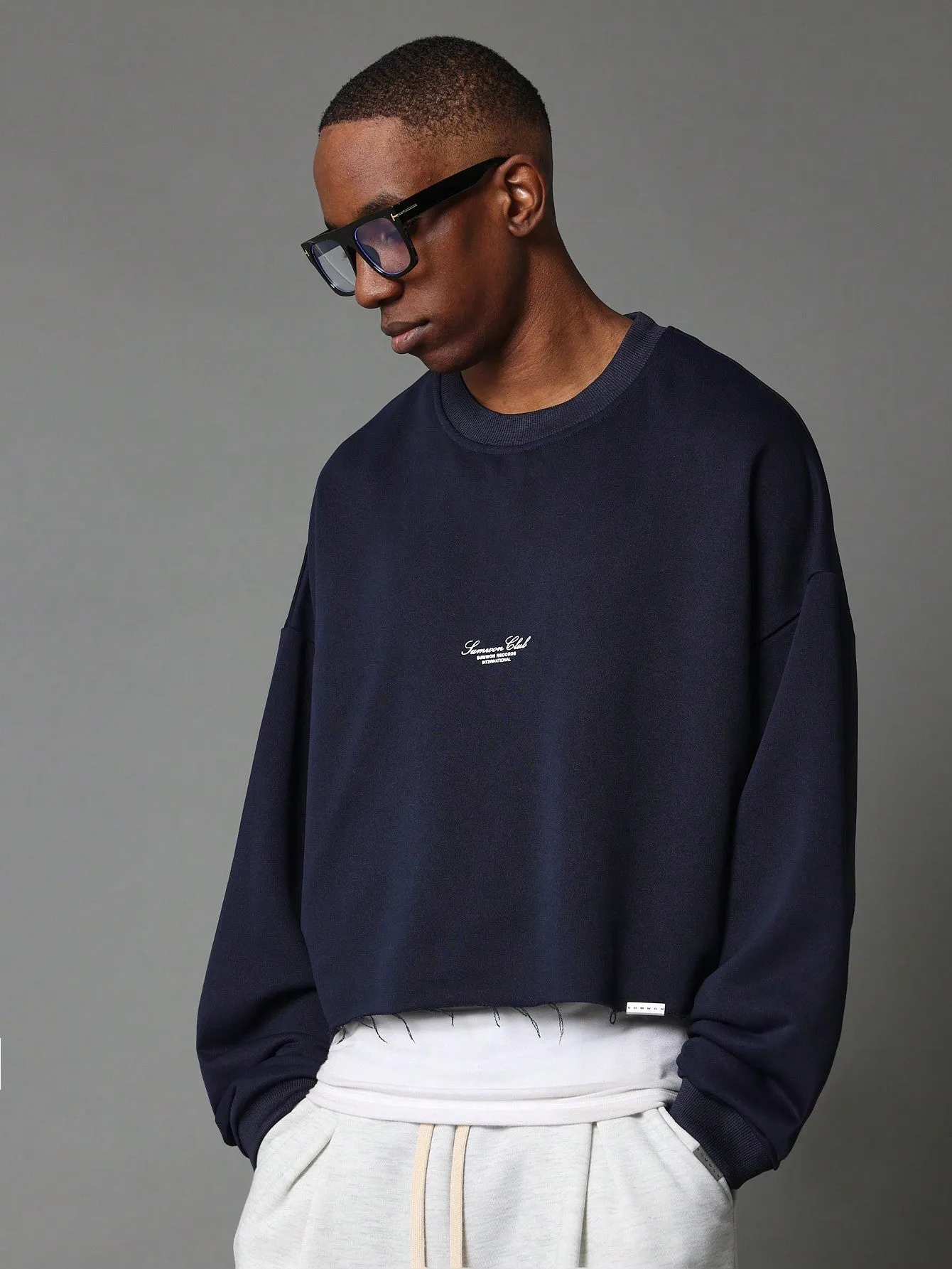 Embroidered Cropped Raw Edge Hem Sweatshirts