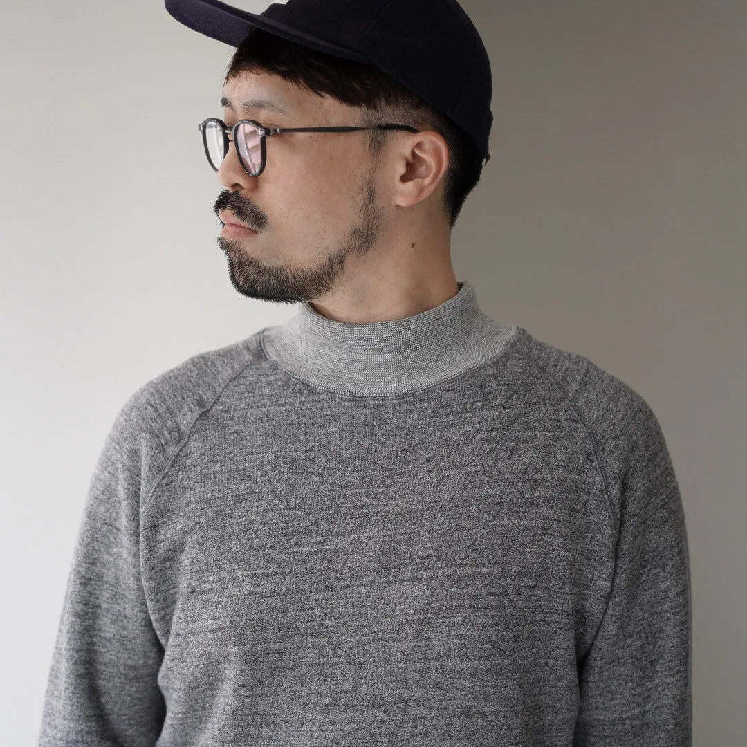 KEPANI / Mock Neck Sweatshirt