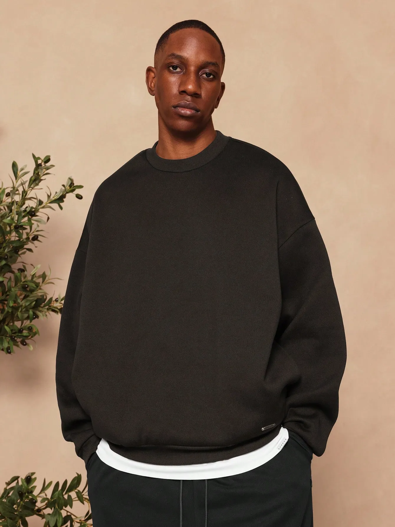 Oversized Fit Heavyweight Essential Sweatshirt With Side Pocket