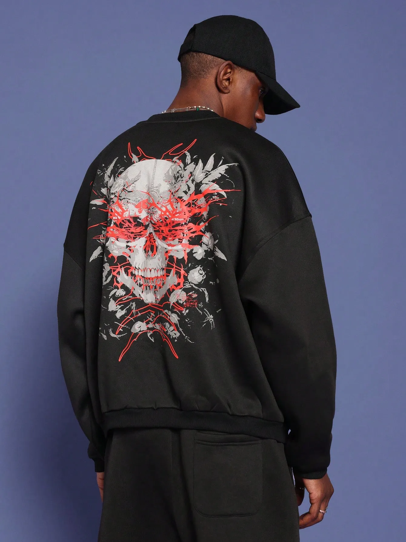 Oversized Fit Sweatshirt With Skull Graphic Print