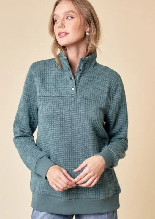 Teal Weekend Outing Quilted Pullovers